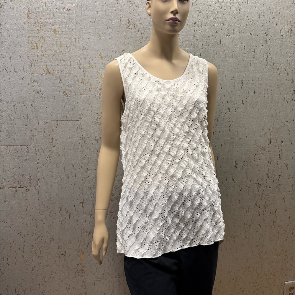 Elegant Frilly White and Gold Textured Tank Top